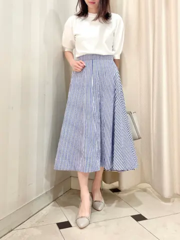 組曲 金井 コーディネート画像