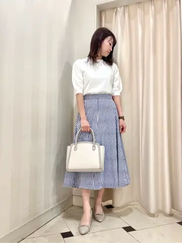 組曲 金井 コーディネート画像