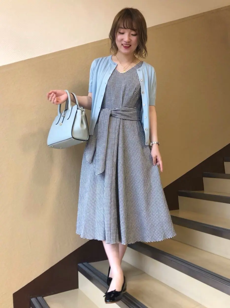 組曲 石井 コーディネート画像