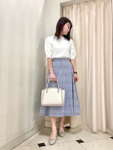 組曲 金井 コーディネート画像