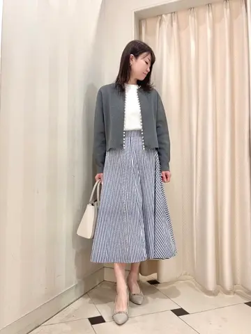 組曲 金井 コーディネート画像