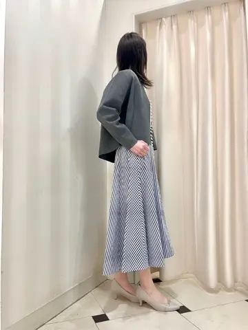 組曲 金井 コーディネート画像