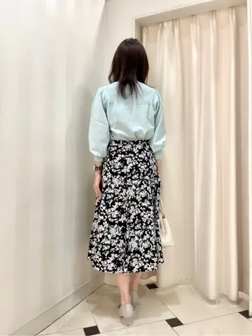 組曲 金井 コーディネート画像