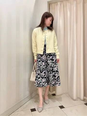 組曲 金井 コーディネート画像