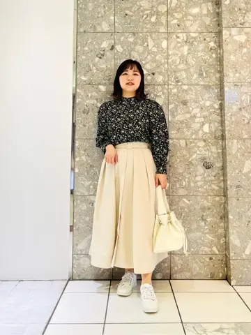 組曲 KATO コーディネート画像