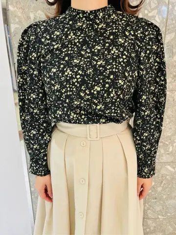 組曲 KATO コーディネート画像