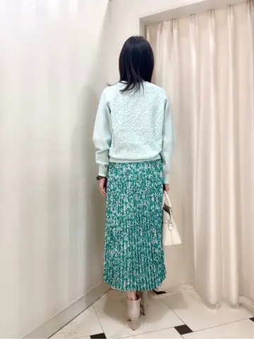 組曲 金井 コーディネート画像