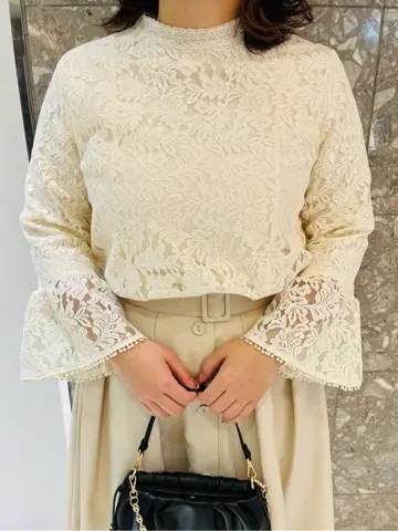 組曲 KATO コーディネート画像