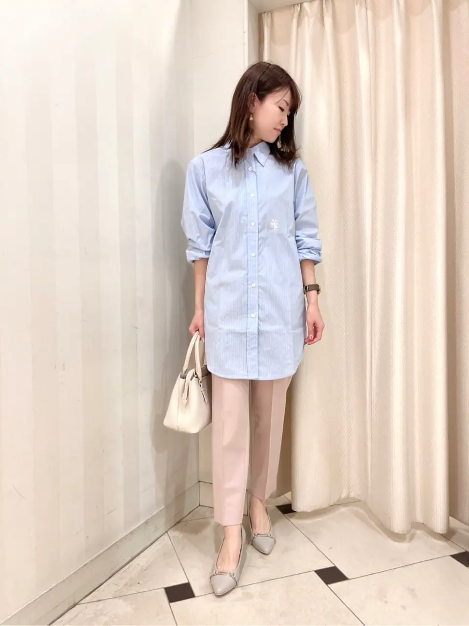 組曲 金井 コーディネート画像