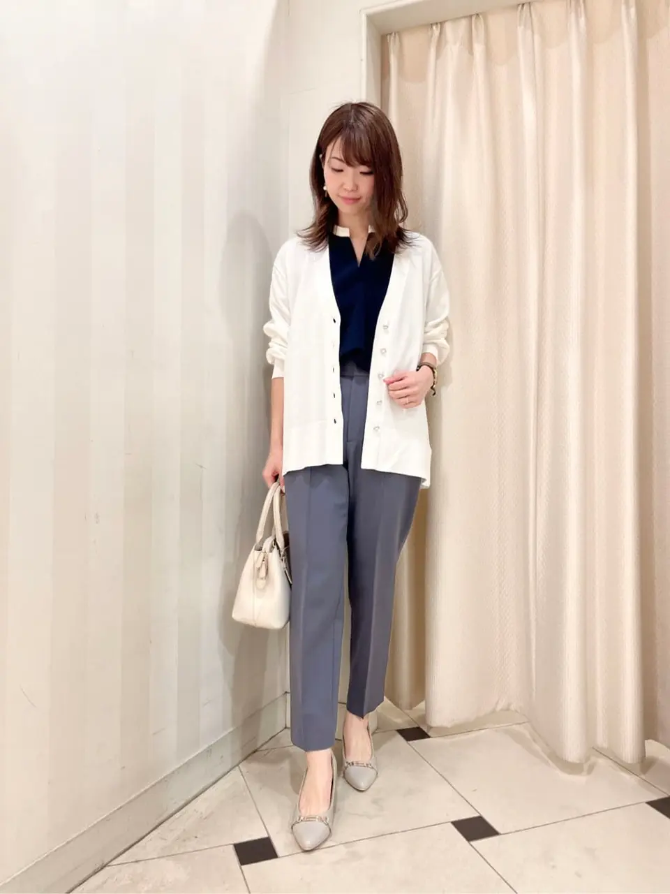 組曲 金井 コーディネート画像