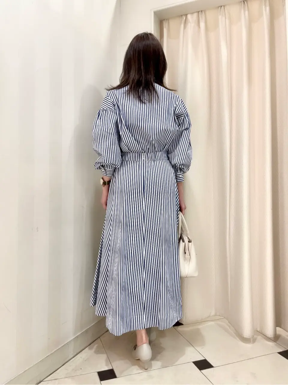 組曲 金井 コーディネート画像