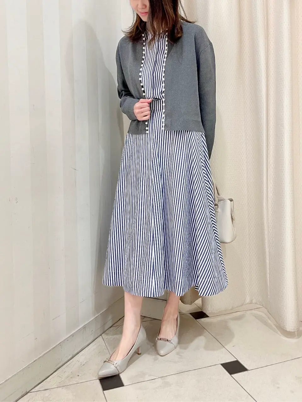 組曲 金井 コーディネート画像