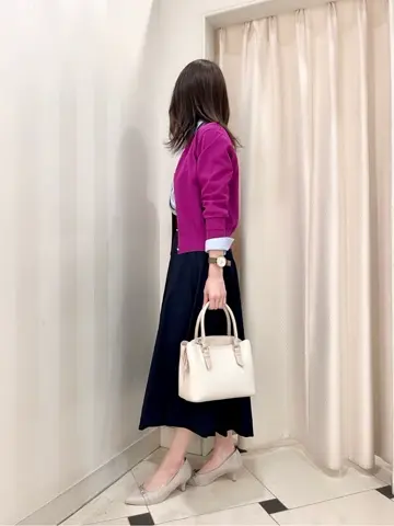 組曲 金井 コーディネート画像