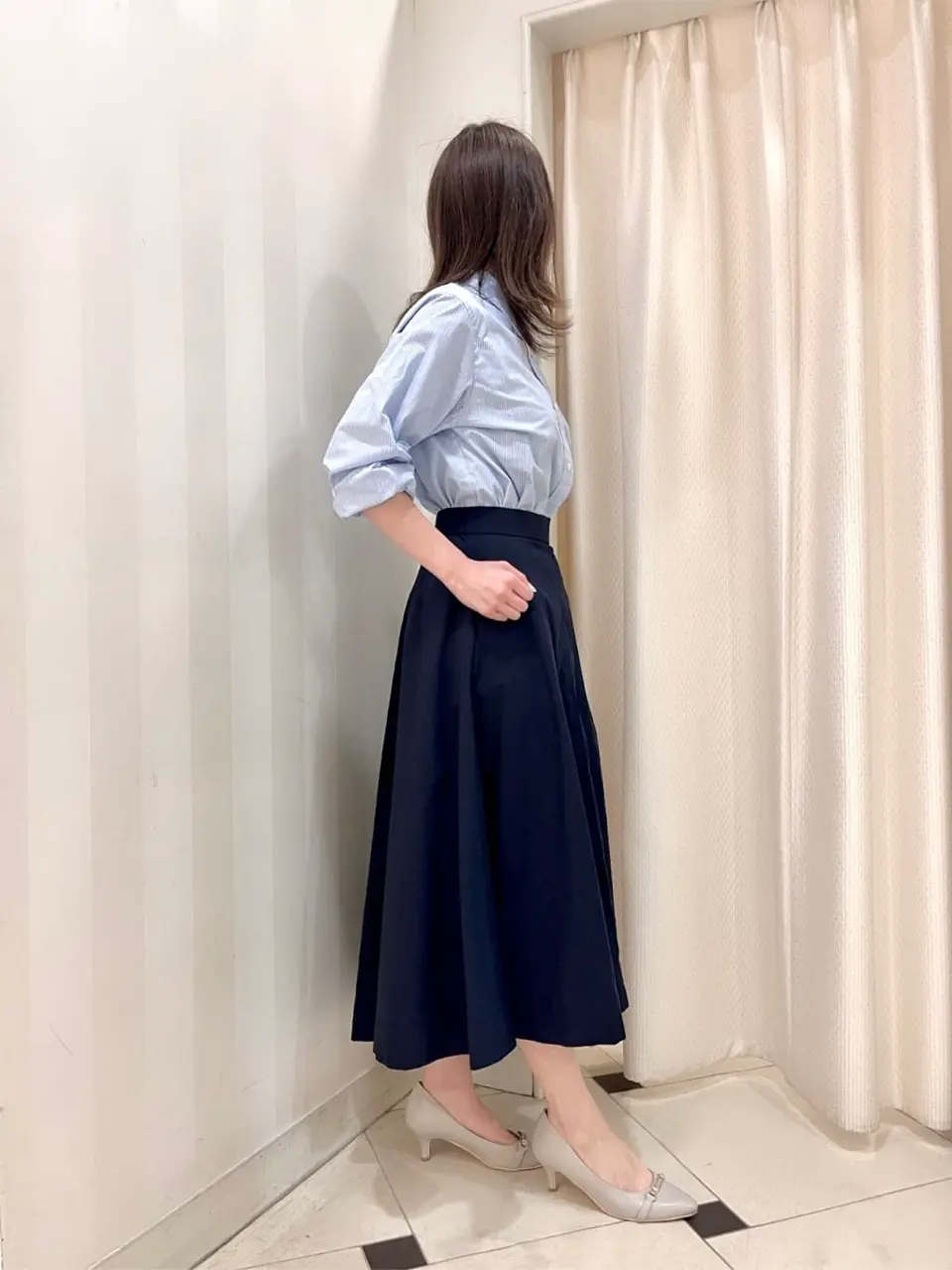 組曲 金井 コーディネート画像