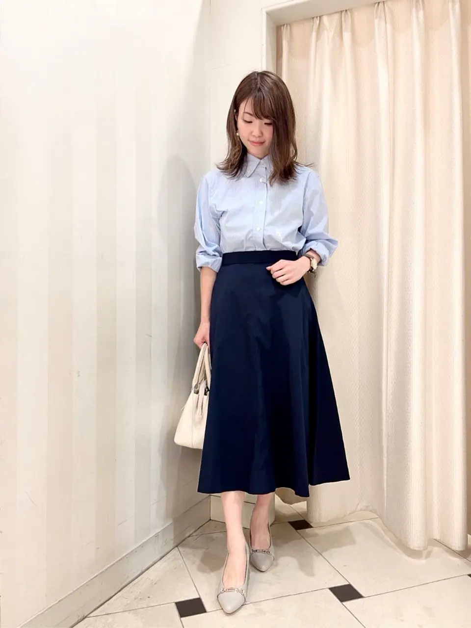 組曲 金井 コーディネート画像