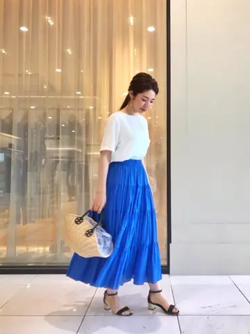 組曲 坂本 コーディネート画像