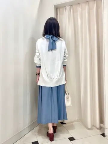 組曲 金井 コーディネート画像