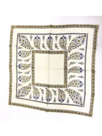 組曲 茂木 コーディネート画像