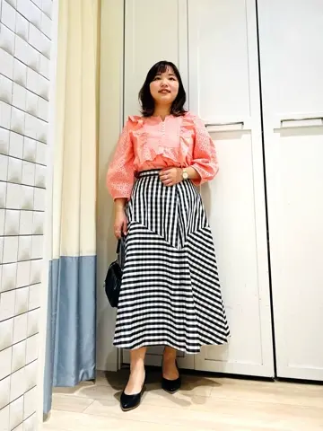 組曲 KATO コーディネート画像