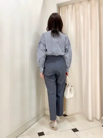 組曲 金井 コーディネート画像