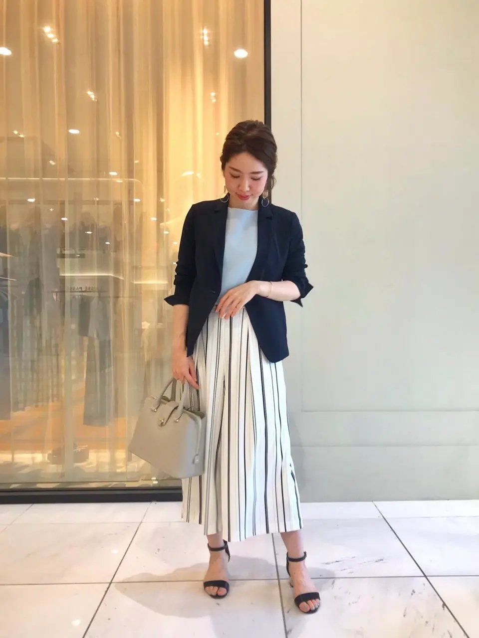 組曲 坂本 コーディネート画像