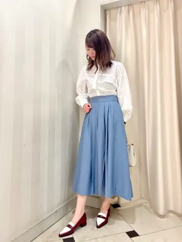 組曲 金井 コーディネート画像