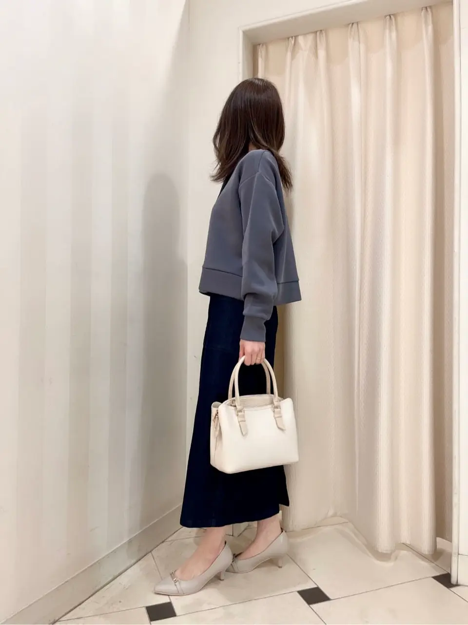 組曲 金井 コーディネート画像