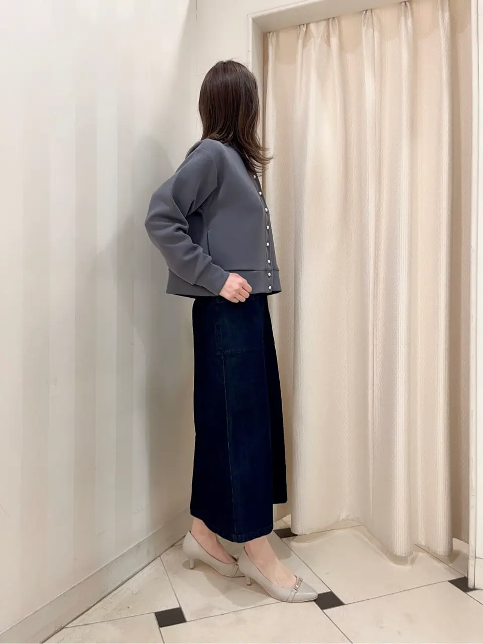 組曲 金井 コーディネート画像