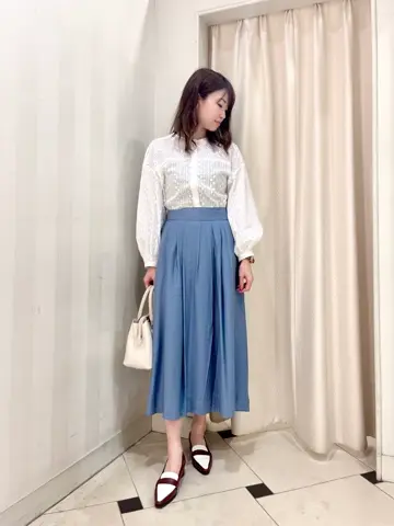 組曲 金井 コーディネート画像