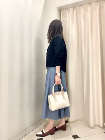 組曲 金井 コーディネート画像