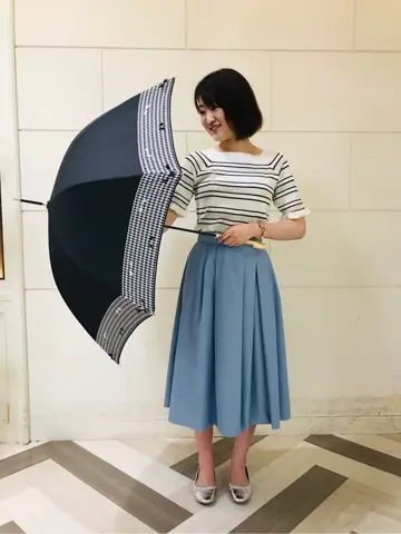 組曲 スタッフ コーディネート画像