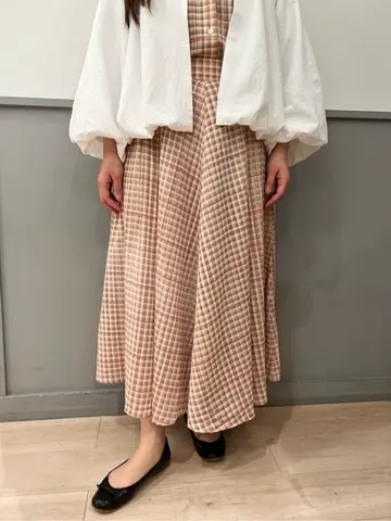 組曲 スタッフ コーディネート画像