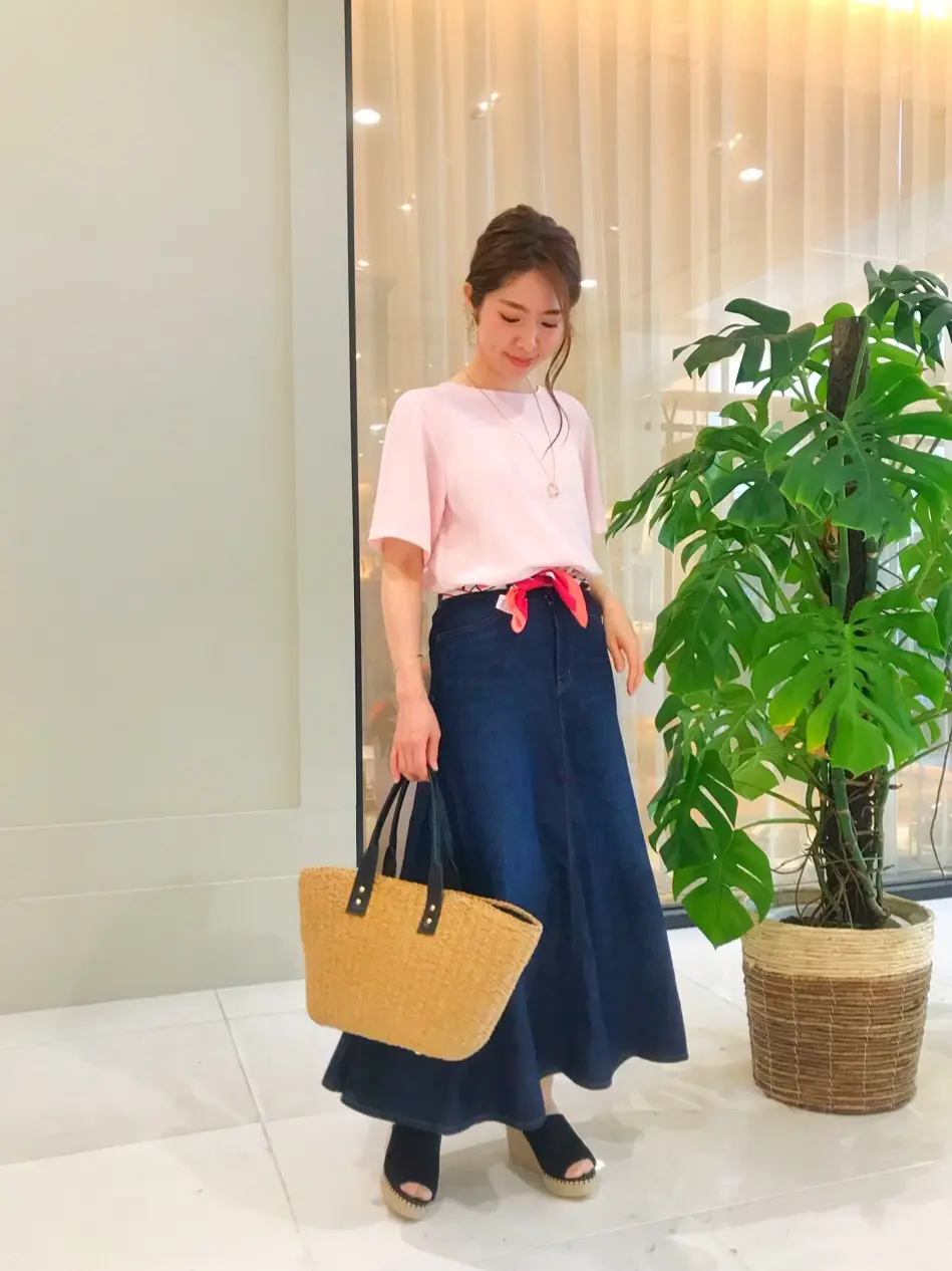 組曲 坂本 コーディネート画像