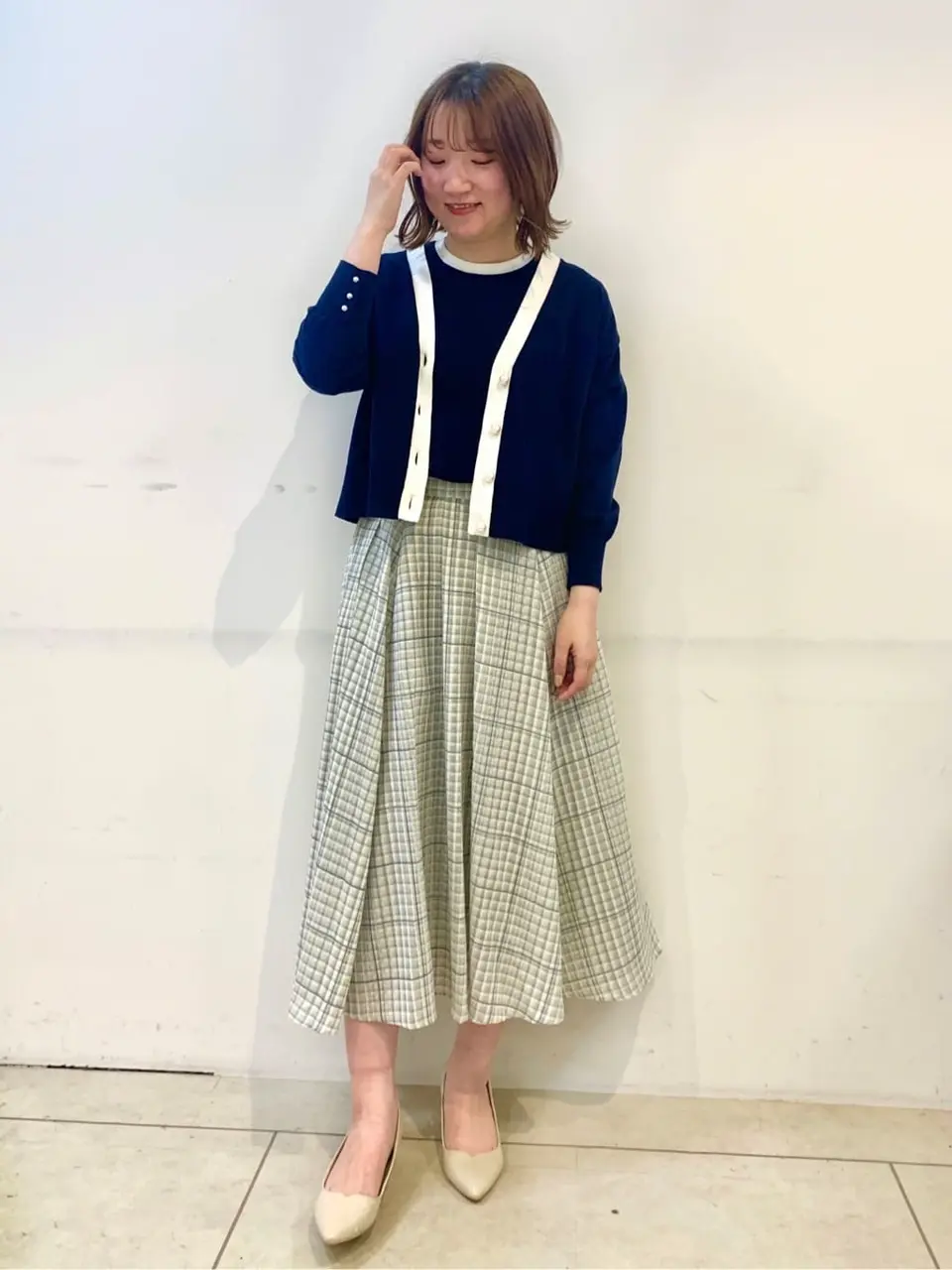 組曲 石井 コーディネート画像