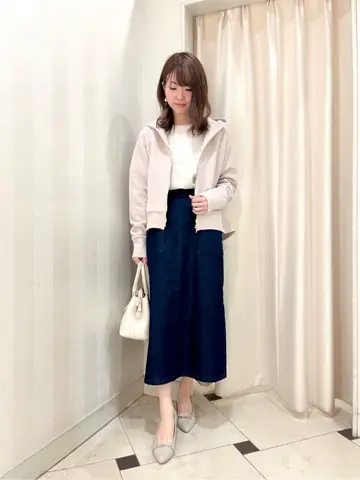 組曲 金井 コーディネート画像