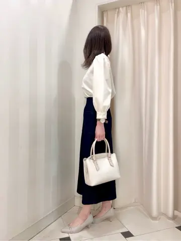 組曲 金井 コーディネート画像