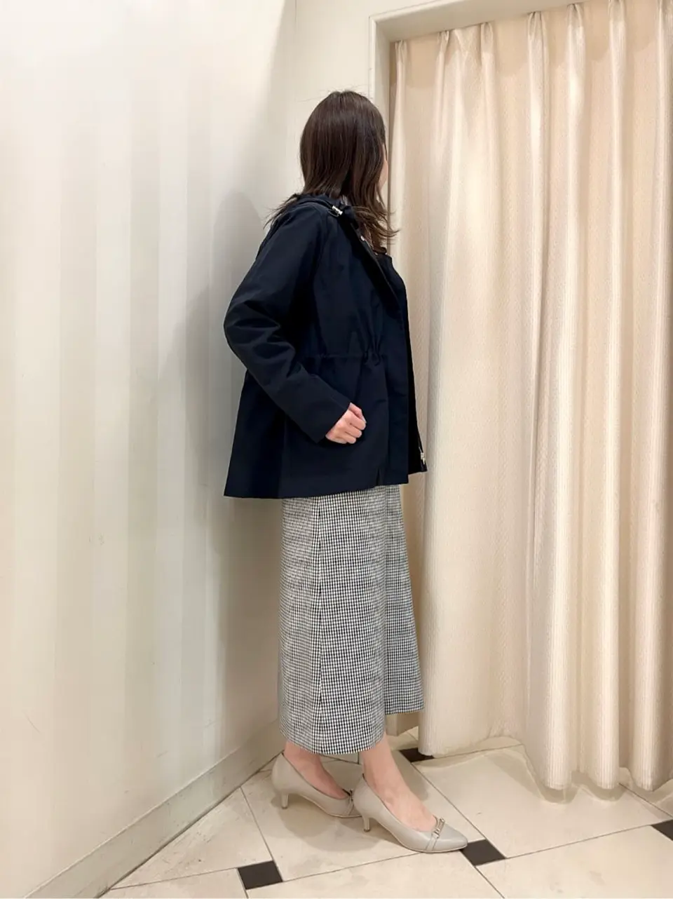 組曲 金井 コーディネート画像