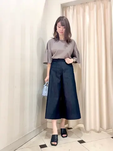 組曲 金井 コーディネート画像