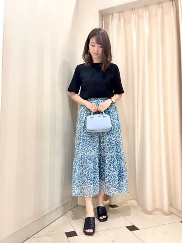 組曲 金井 コーディネート画像