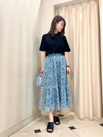 組曲 金井 コーディネート画像