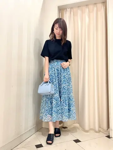 組曲 金井 コーディネート画像