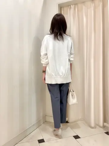 組曲 金井 コーディネート画像