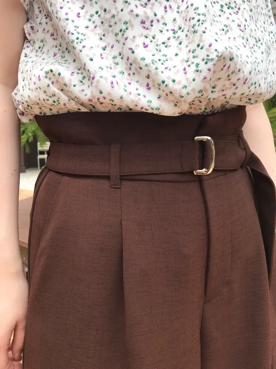 組曲 石井 コーディネート画像