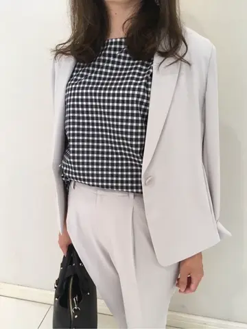 組曲 スタッフ コーディネート画像