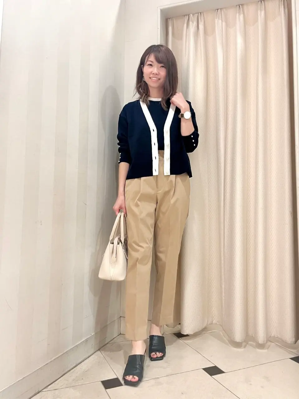 組曲 金井 コーディネート画像