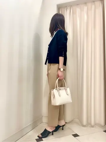 組曲 金井 コーディネート画像