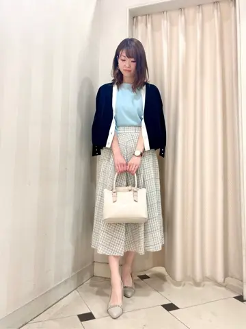 組曲 金井 コーディネート画像