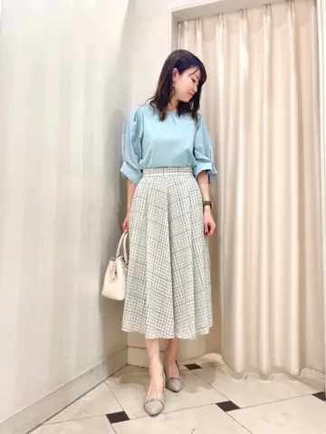 組曲 金井 コーディネート画像