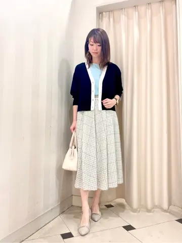 組曲 金井 コーディネート画像