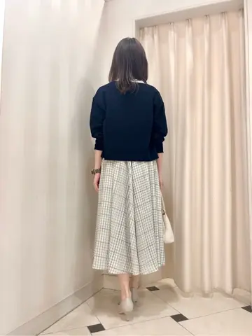 組曲 金井 コーディネート画像